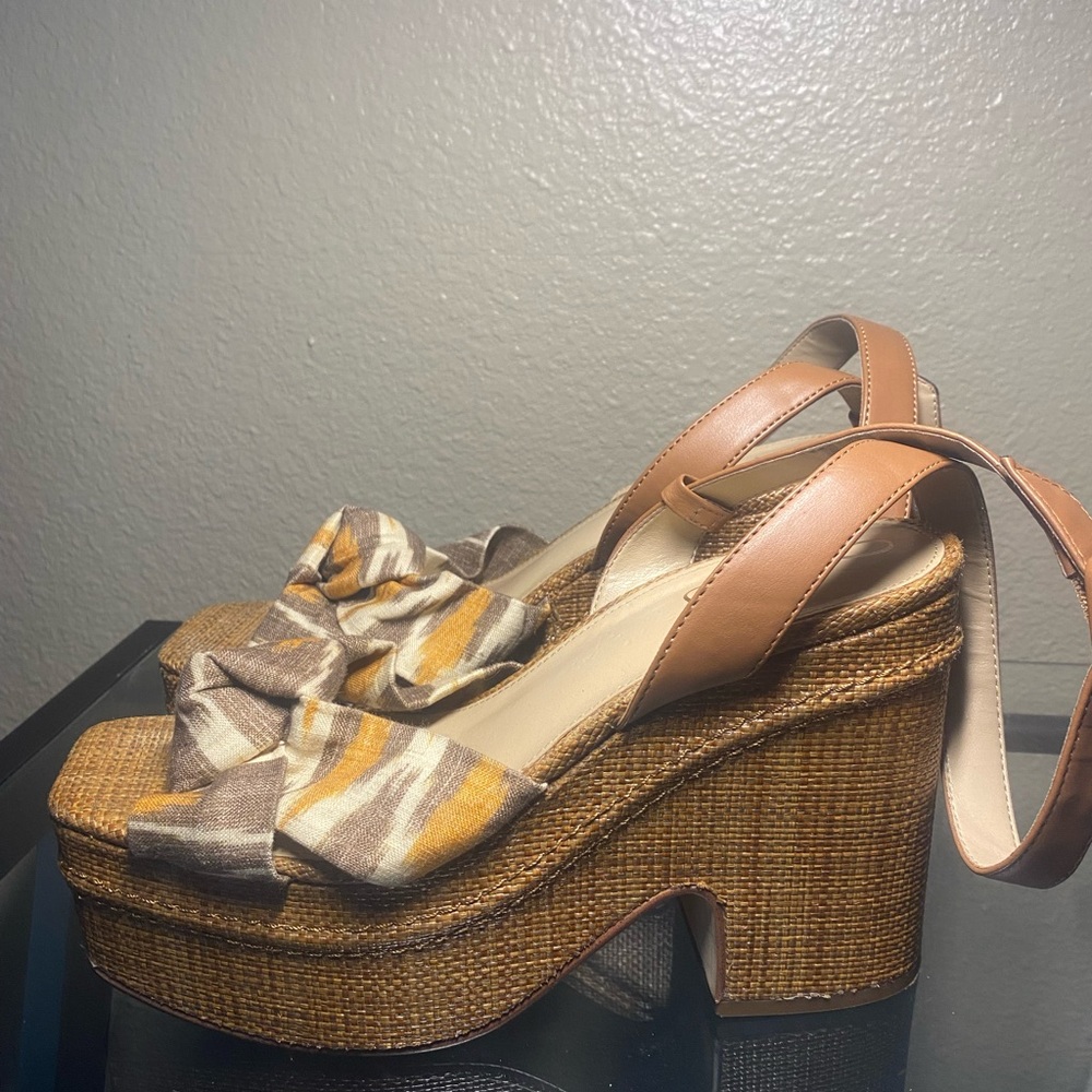 SAM EDELMAN Stylish Brown Platform Sandals - Picture 8 of 9